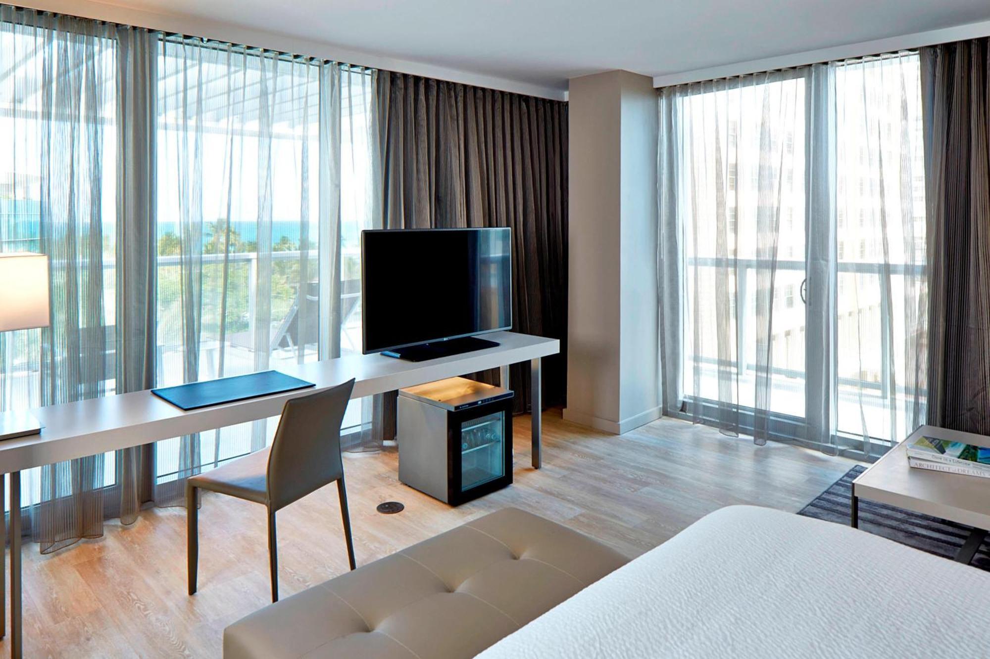 Ac Hotel By Marriott Μαϊάμι Μπιτς Εξωτερικό φωτογραφία
